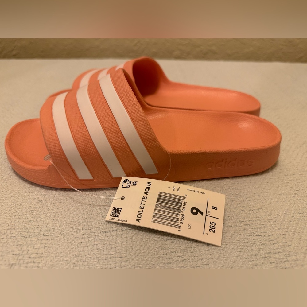 NWT adidas Women's Adilette Slide Sandal. Peach. Size women’s 9